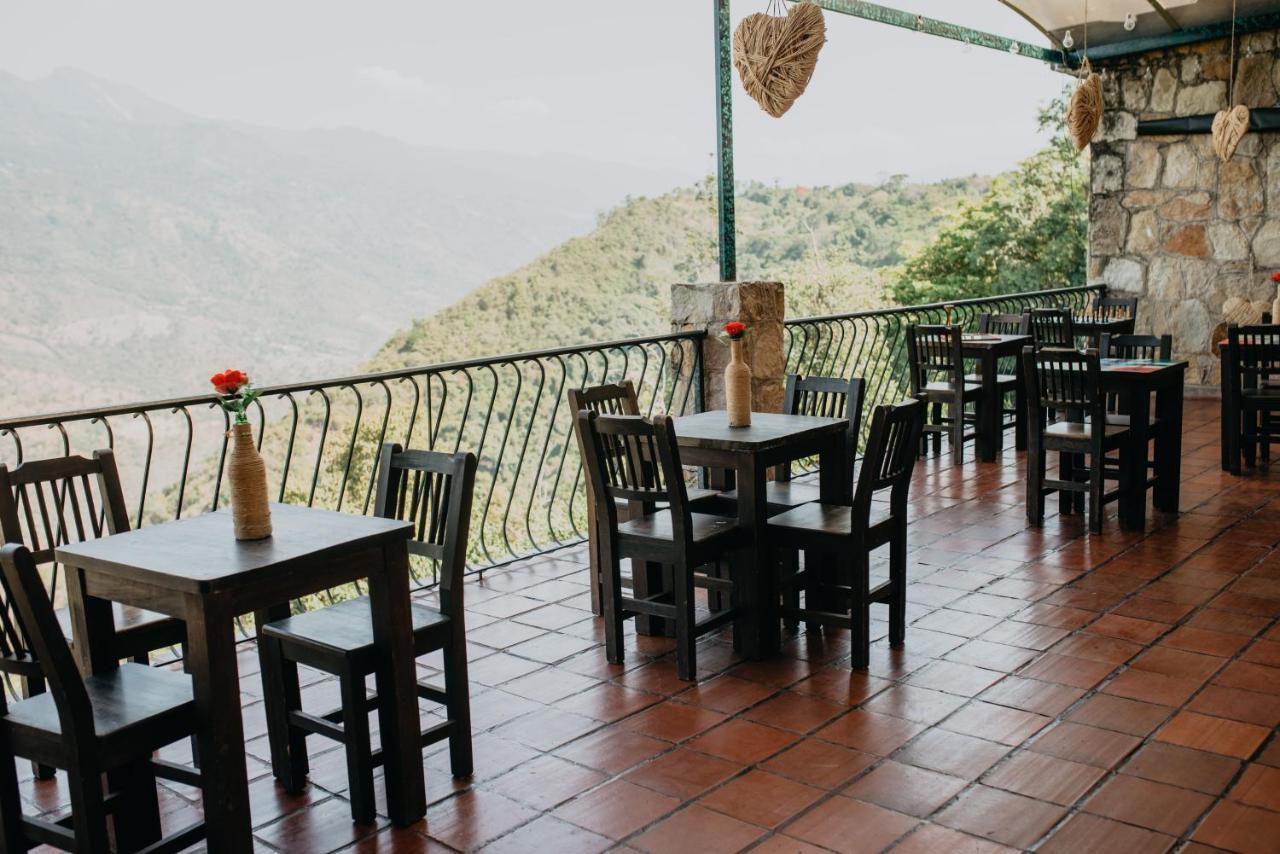Hotel El Castillo Чинаута Екстер'єр фото
