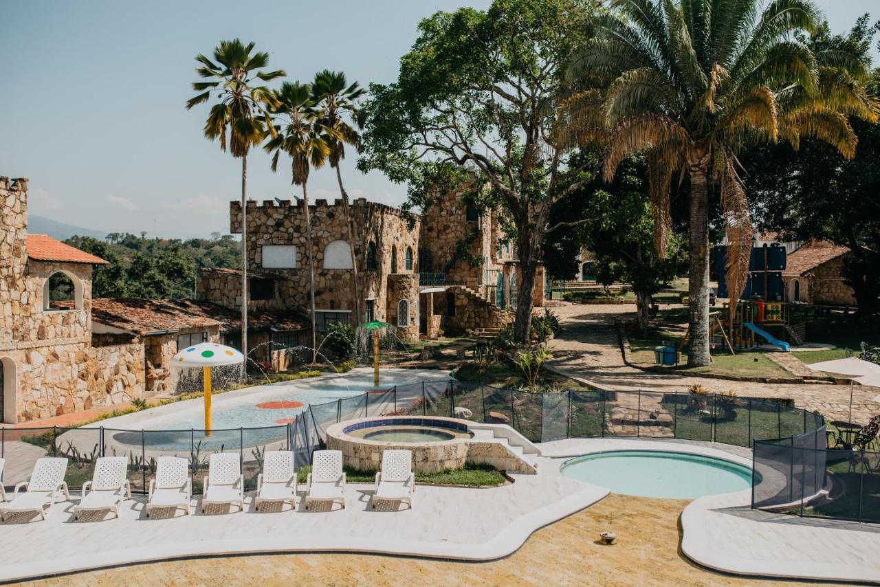 Hotel El Castillo Чинаута Екстер'єр фото