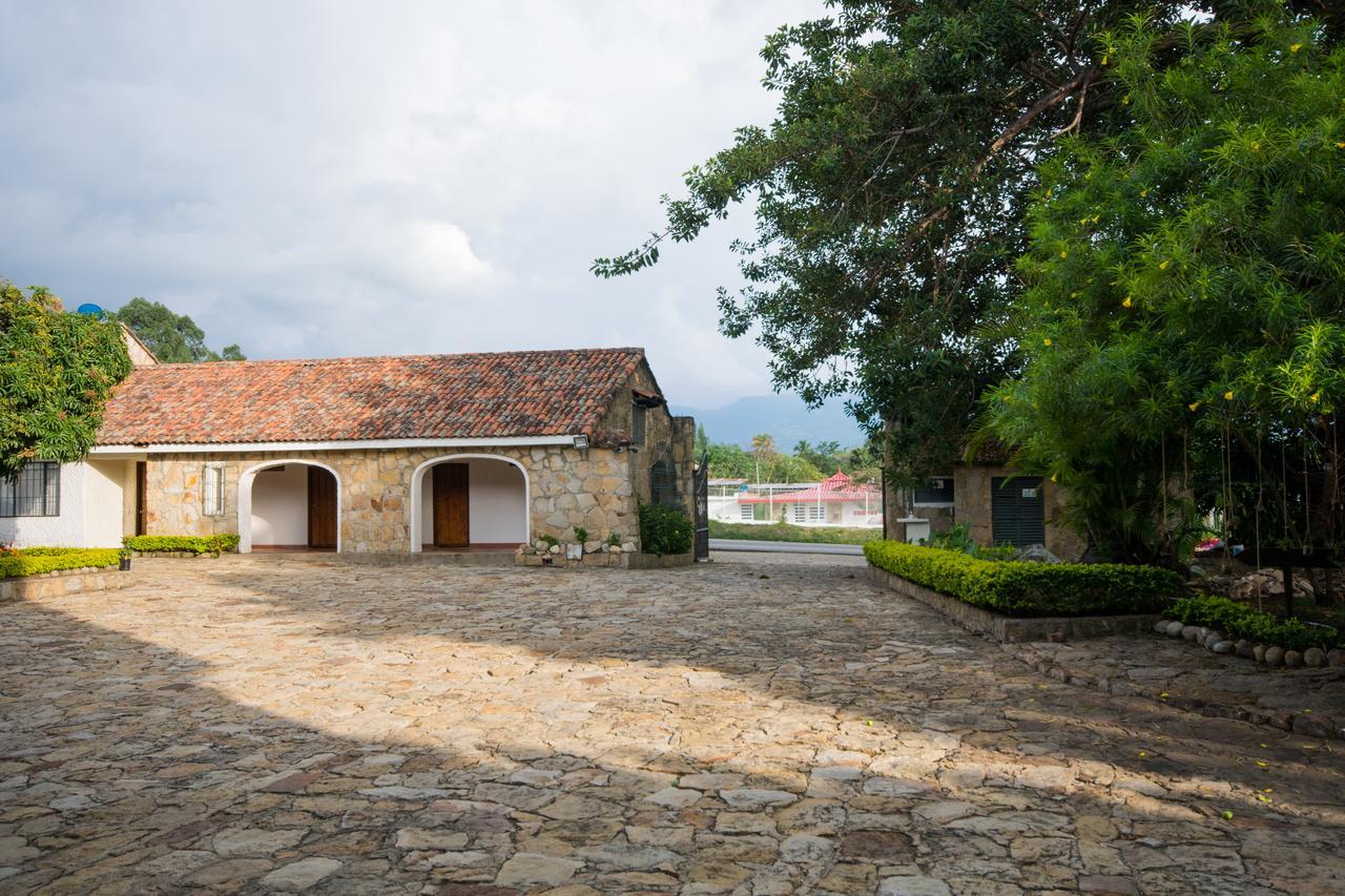 Hotel El Castillo Чинаута Екстер'єр фото